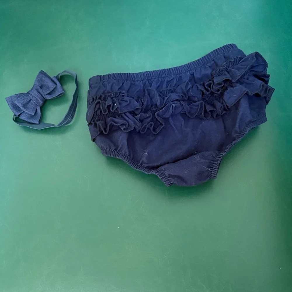 Navy Ruffled Diaper Cover and Bow Set